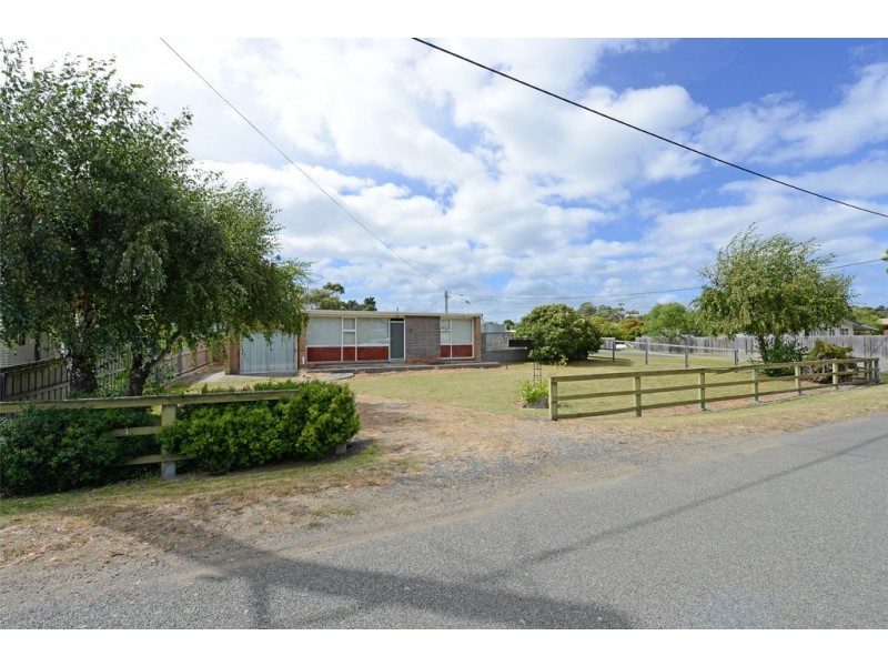 29 Tenth Avenue, Dodges Ferry TAS 7173