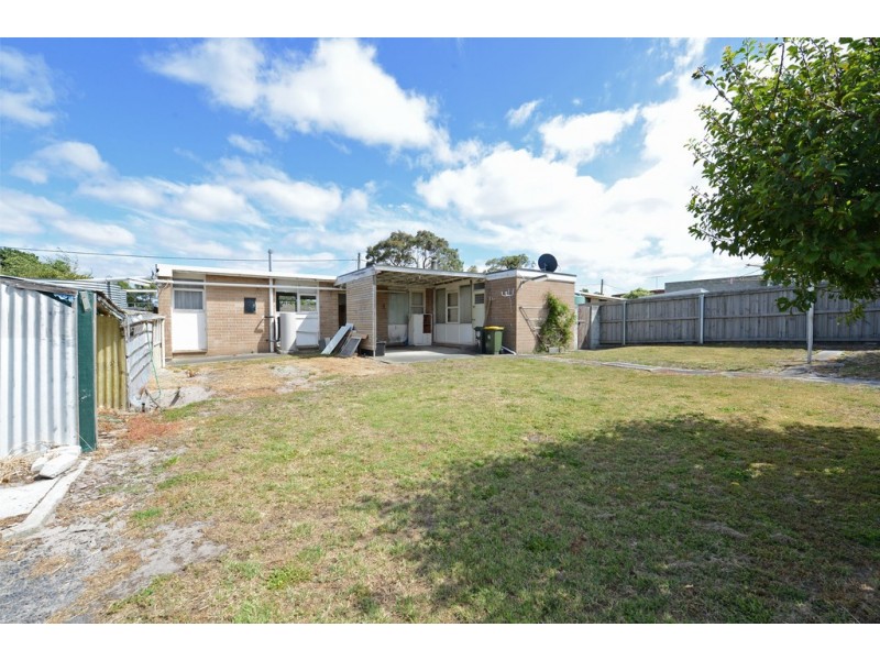 29 Tenth Avenue, Dodges Ferry TAS 7173