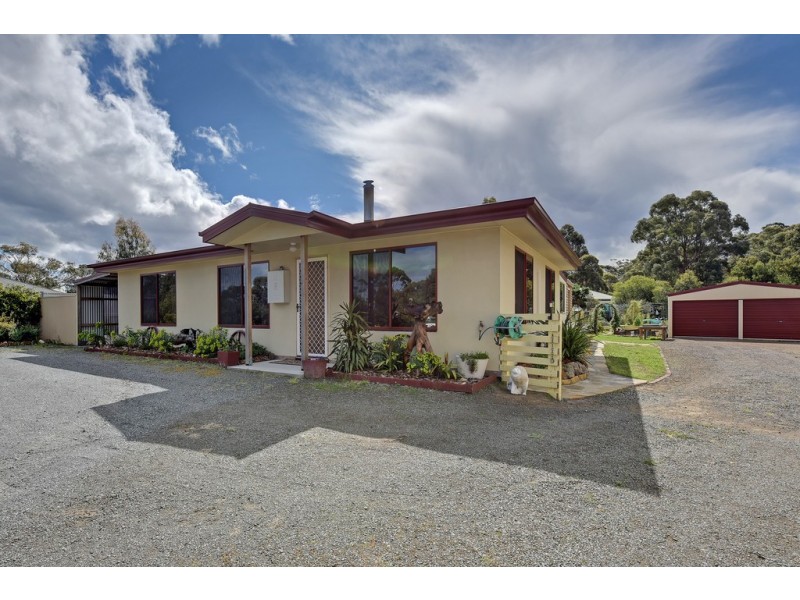 8 Carlton Court, Carlton TAS 7173