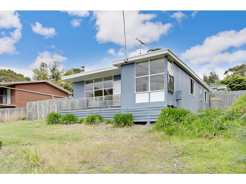 14 Little Falcon Street, Primrose Sands TAS 7173
