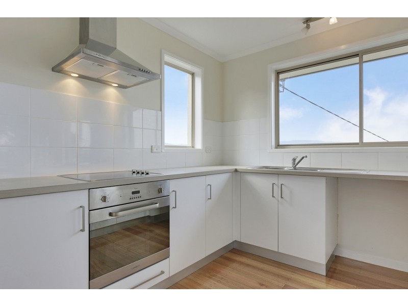 24 Lime Road, Lutana TAS 7009