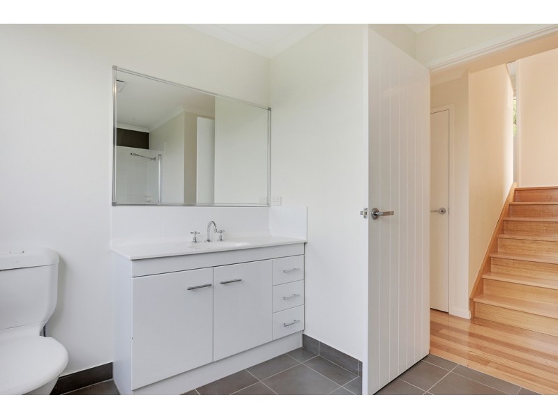 24 Lime Road, Lutana TAS 7009