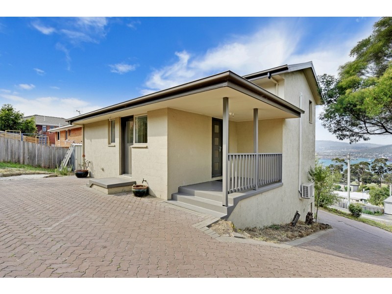 24 Lime Road, Lutana TAS 7009