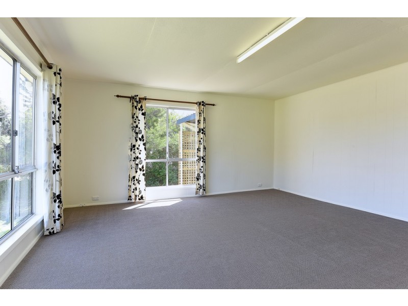 5 Third Avenue, Dodges Ferry TAS 7173