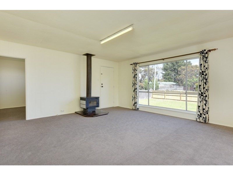 5 Third Avenue, Dodges Ferry TAS 7173