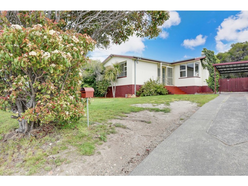 38 Adelphi Road, Claremont TAS 7011