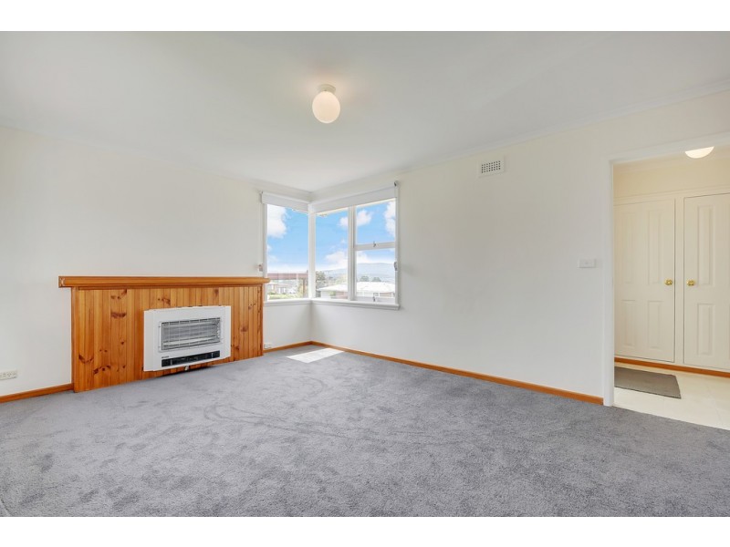 38 Adelphi Road, Claremont TAS 7011