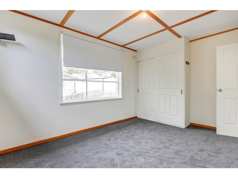 38 Adelphi Road, Claremont TAS 7011