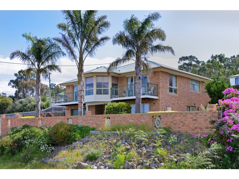 17 Sea Eagle Road, Primrose Sands TAS 7173