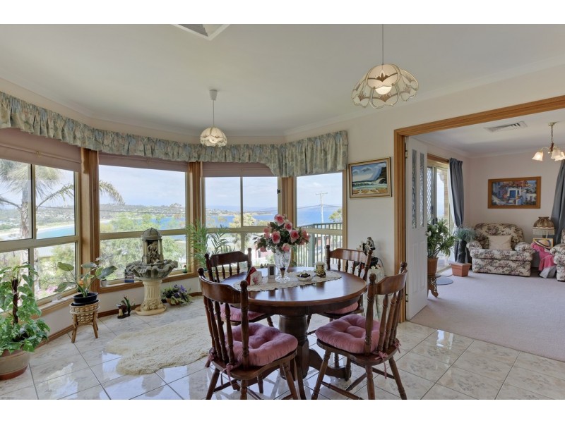 17 Sea Eagle Road, Primrose Sands TAS 7173