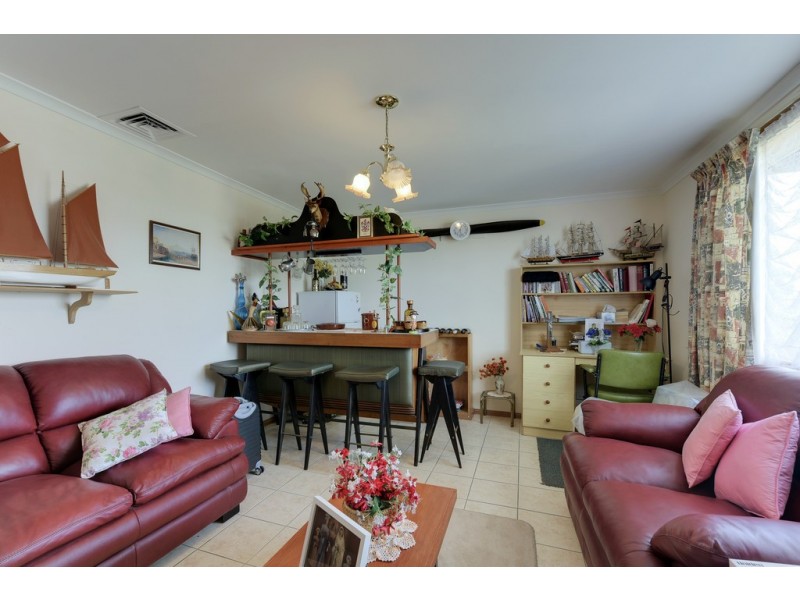 17 Sea Eagle Road, Primrose Sands TAS 7173