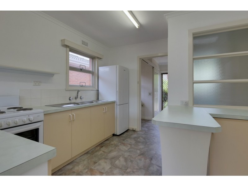2/50 Lincoln Street, Lindisfarne TAS 7015