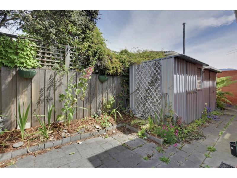 2/50 Lincoln Street, Lindisfarne TAS 7015