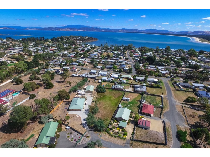8 Neagarra Street, Dodges Ferry TAS 7173