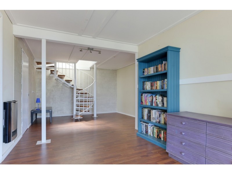 7 Broom Street, Primrose Sands TAS 7173