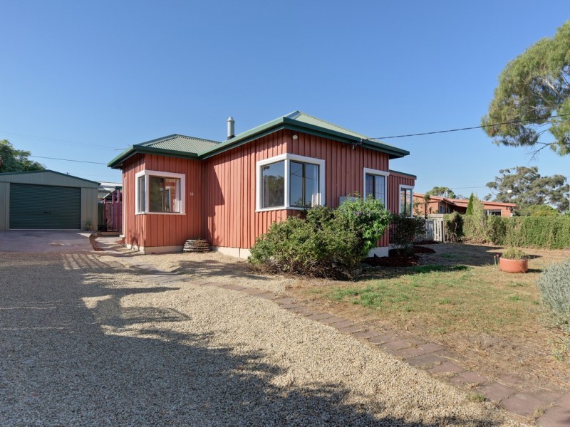 18 Esplanade, Carlton River TAS 7173