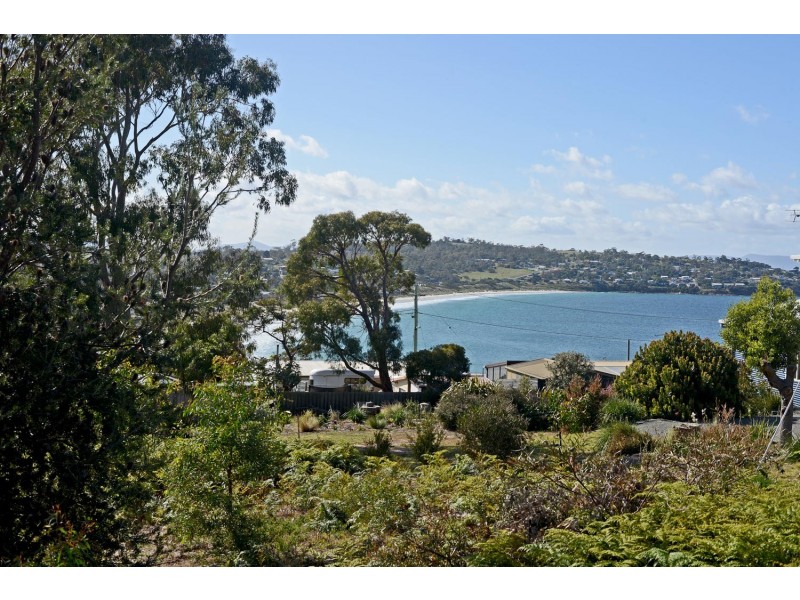 2 Sea Eagle Road, Primrose Sands TAS 7173