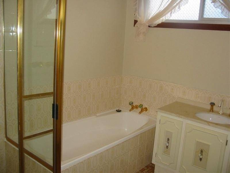 397 Shark Point Road, Penna TAS 7171