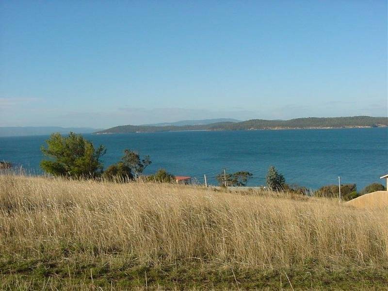 40 Robinia Street, Primrose Sands TAS 7173