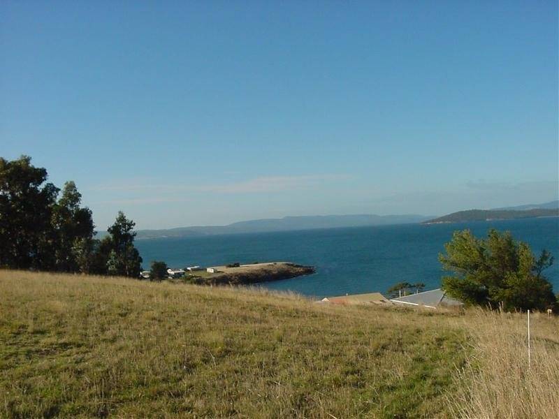 40 Robinia Street, Primrose Sands TAS 7173