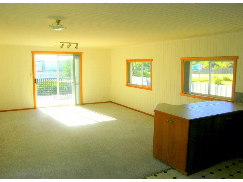 2 Regunna Street, Carlton TAS 7173