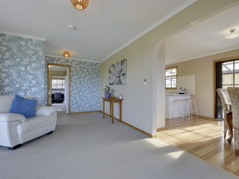32 Wattle Road, Dodges Ferry TAS 7173