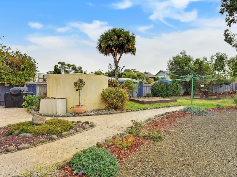 32 Wattle Road, Dodges Ferry TAS 7173