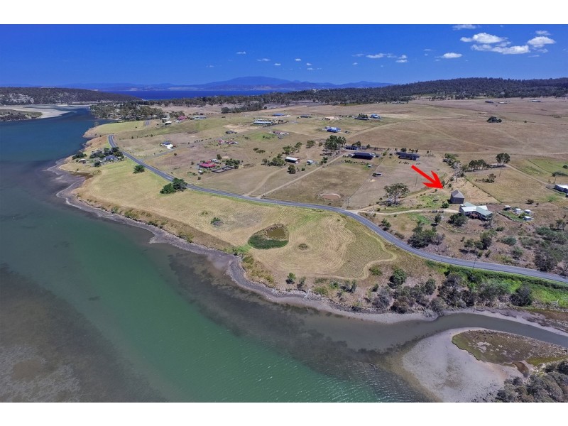 10 McGinness Road, Carlton River TAS 7173