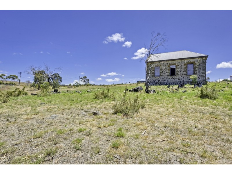 10 McGinness Road, Carlton River TAS 7173