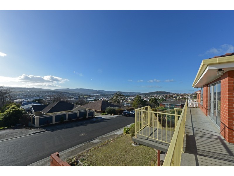 8 Cutler Place, West Moonah TAS 7009