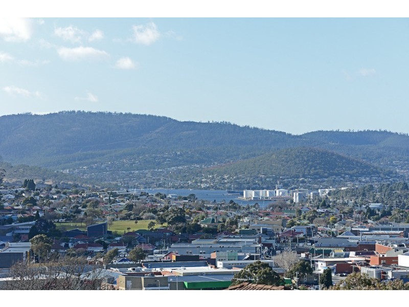 8 Cutler Place, West Moonah TAS 7009