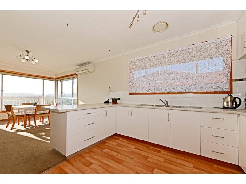 8 Cutler Place, West Moonah TAS 7009