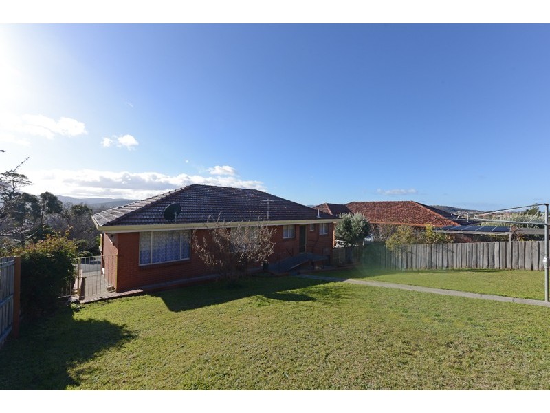 8 Cutler Place, West Moonah TAS 7009