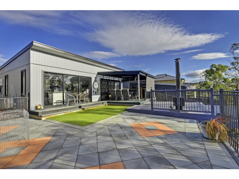49 Esplanade, Midway Point TAS 7171