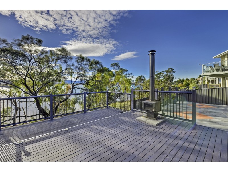 49 Esplanade, Midway Point TAS 7171
