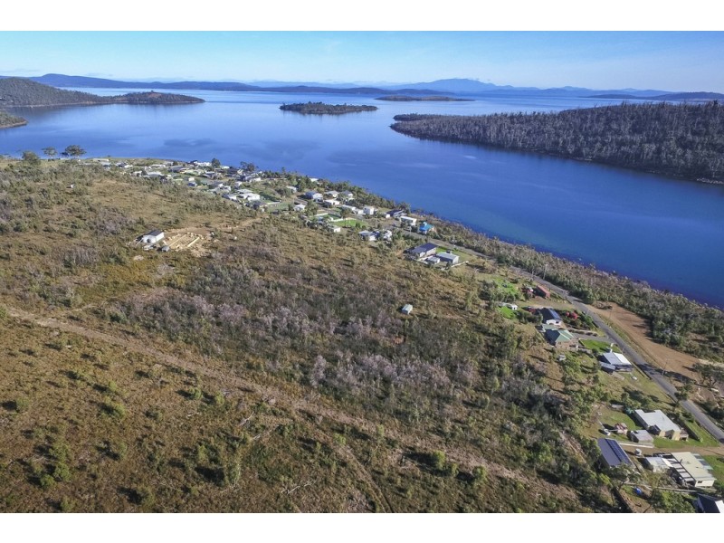 100 Sommers Bay Road, Murdunna TAS 7178