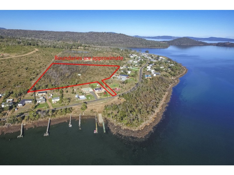100 Sommers Bay Road, Murdunna TAS 7178