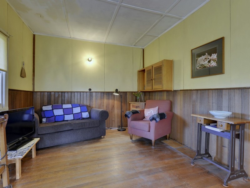 2 Second Avenue, Dodges Ferry TAS 7173