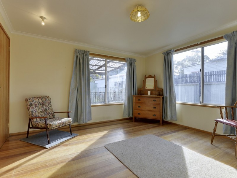 2 Second Avenue, Dodges Ferry TAS 7173