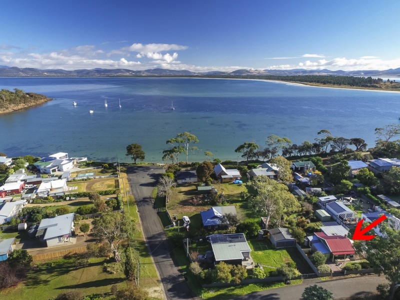 2 Second Avenue, Dodges Ferry TAS 7173