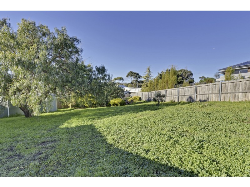 6 Junction Street, Dodges Ferry TAS 7173