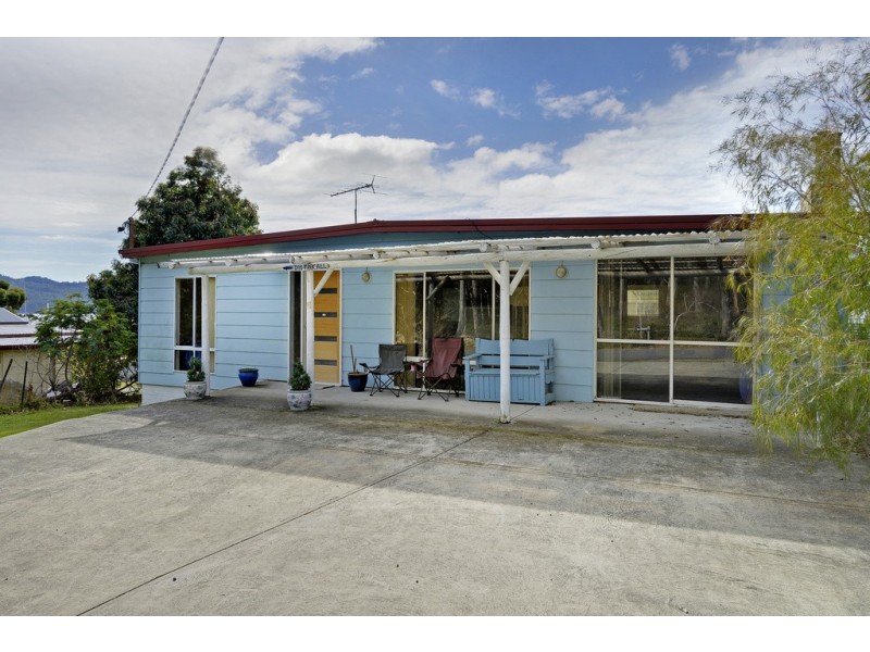27 Tasmans Arch Road, Eaglehawk Neck TAS 7179