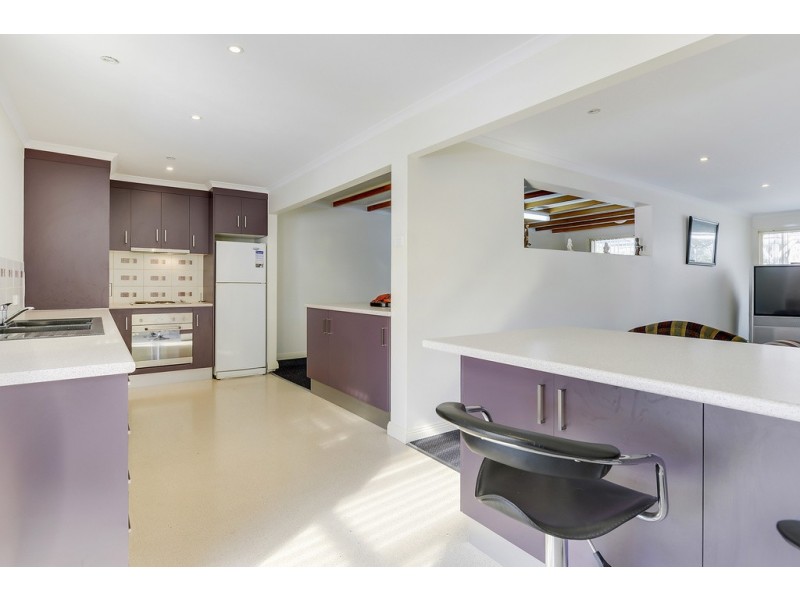 27 Tasmans Arch Road, Eaglehawk Neck TAS 7179