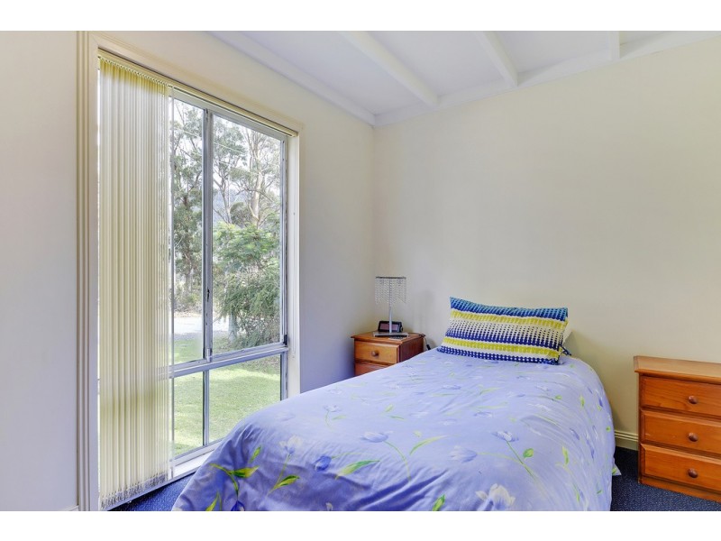 27 Tasmans Arch Road, Eaglehawk Neck TAS 7179