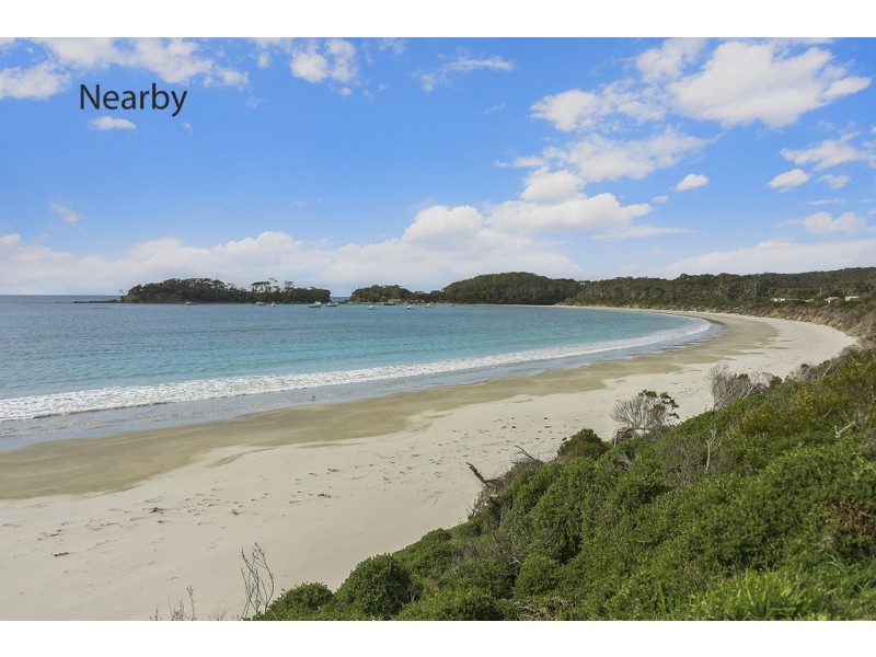 27 Tasmans Arch Road, Eaglehawk Neck TAS 7179