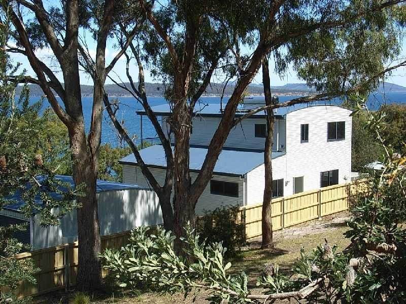 11 Susans Bay Road, Primrose Sands TAS 7173