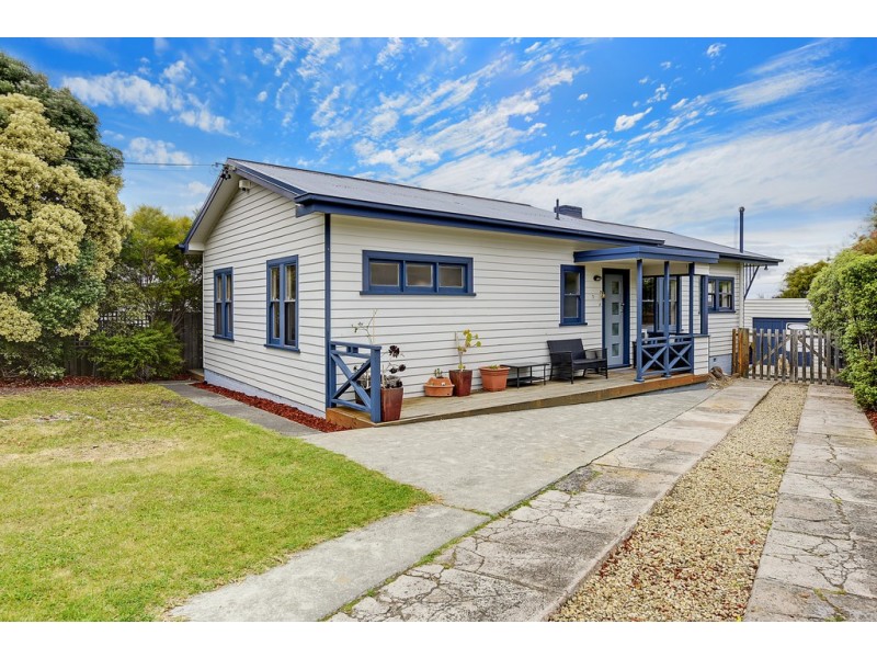 7 Dossiter Street, Bellerive TAS 7018