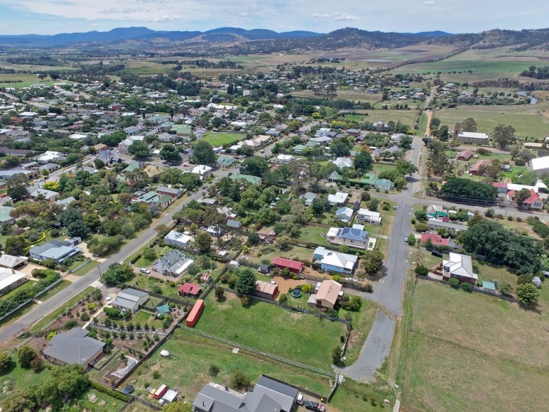 9 Torrens Street, Richmond TAS 7025