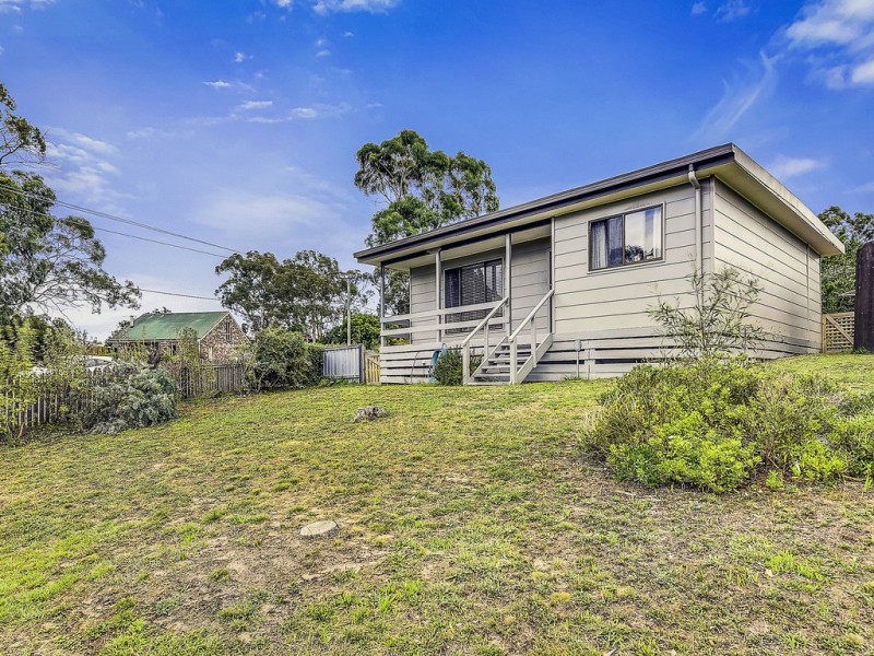 17 Moonar Street, Carlton TAS 7173