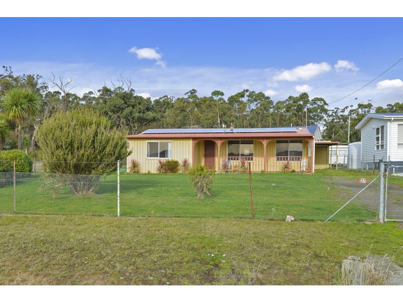 37 Skeggs Avenue, White Beach TAS 7184
